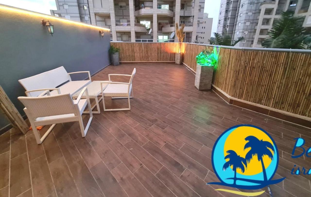 Beach Suite Israel- Private Jacuzzi Garden Suite & Gym, 3 Min Walk To Beach ביץ סוייט ישראל- ג'קוזי פרטי בגינה 3 דקות הליכה לים וחדר כושר Ашкелон Екстериор снимка